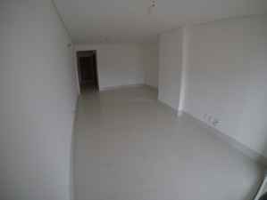 Apartamento em Canto do Forte