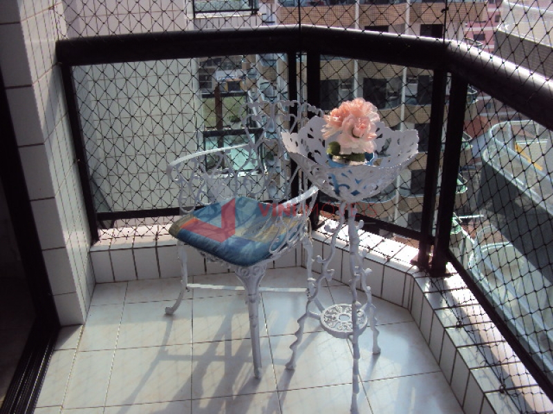 Apartamento em Canto Do Forte