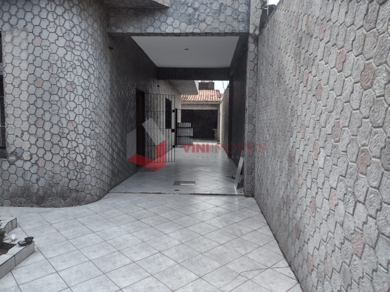 Sobrado em Ocian