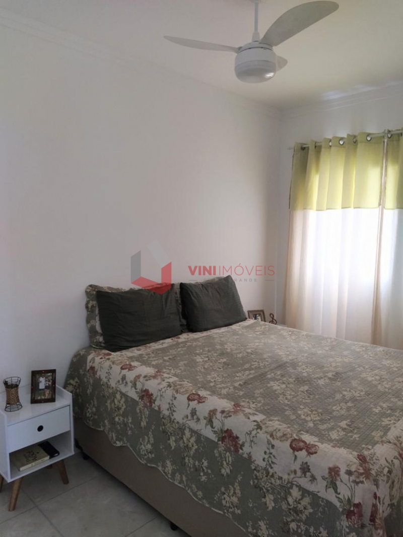Apartamento em Canto Do Forte