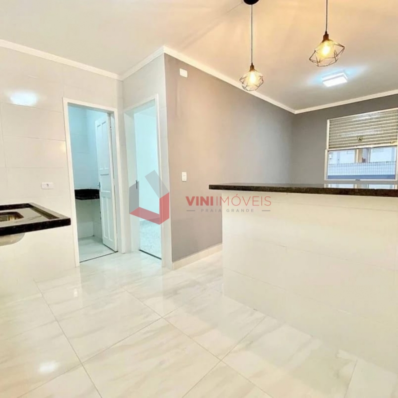 Apartamento em Canto Do Forte