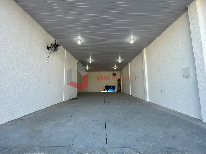 Galpão em Vila Tupi