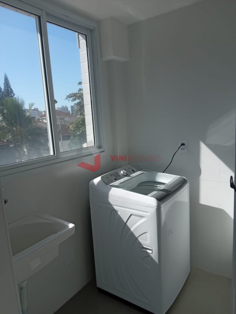 Apartamento em Jardim Real