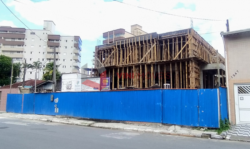 Apartamento em Vila Caiçara