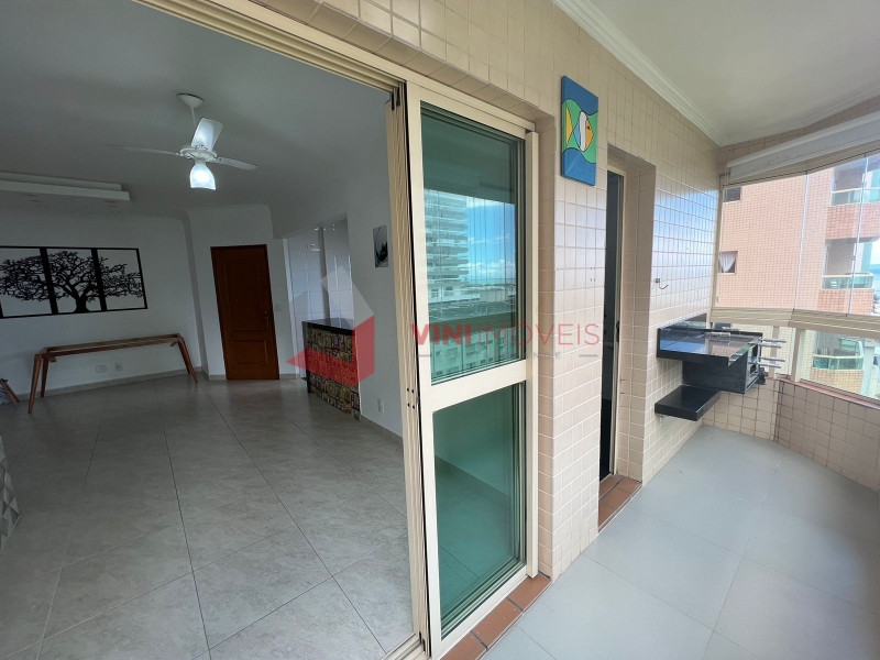 Apartamento em Canto Do Forte