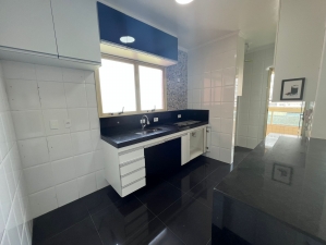 Apartamento em Canto do Forte