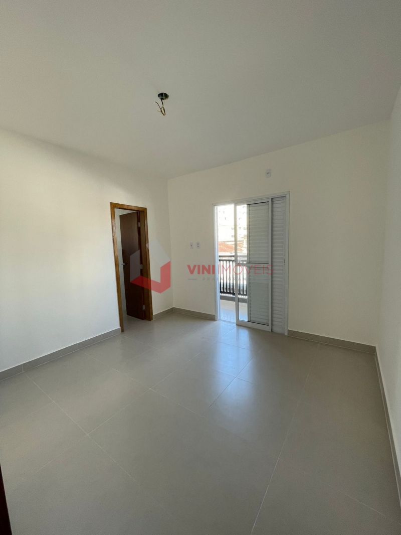 Casa de Condomínio  em Vila Caiçara