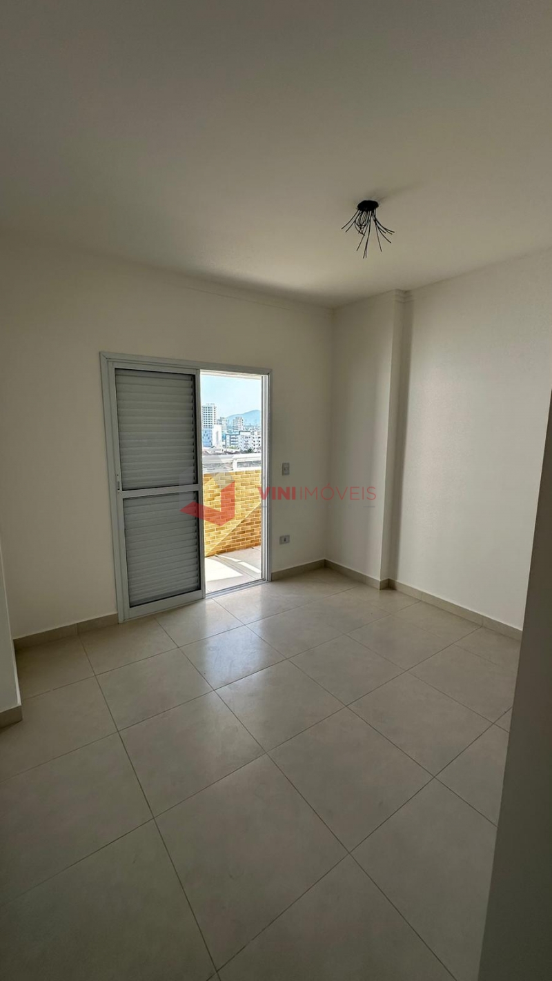 Apartamento em Cidade Ocian