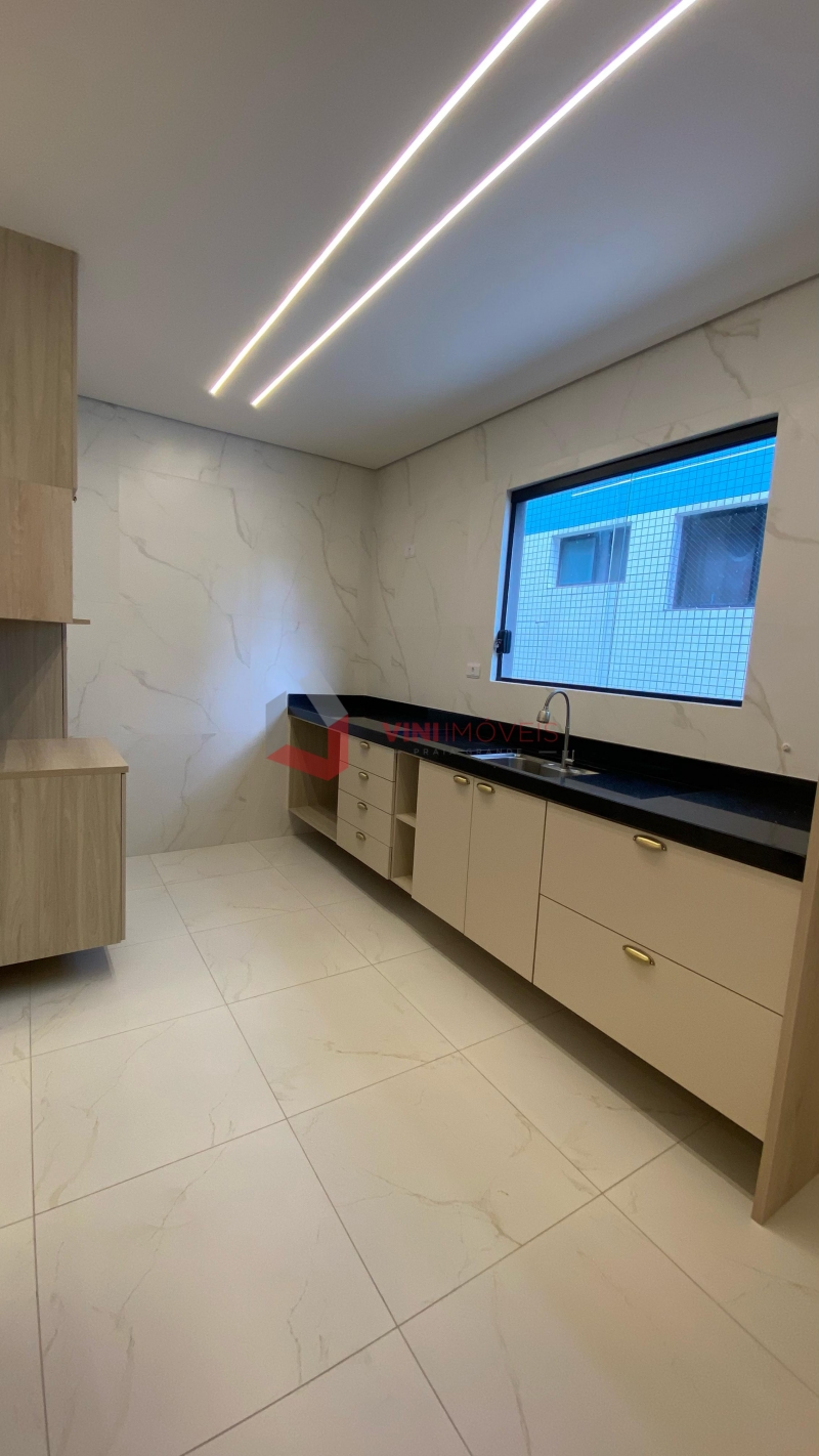 Casa de Condomínio  em Canto Do Forte