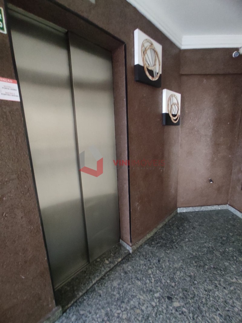 Apartamento em Vila Tupi