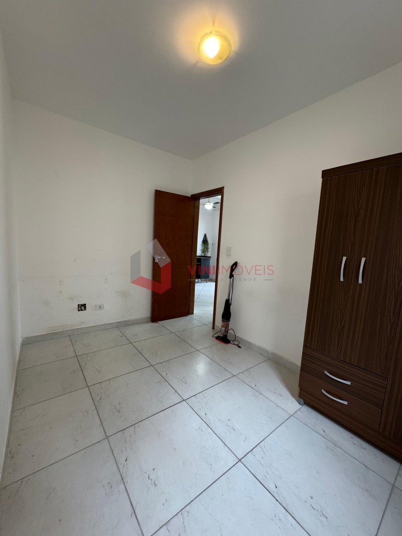 Apartamento em Cidade Ocian