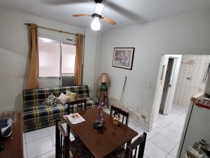 Kitnet em Praia Grande - Vila Tupi