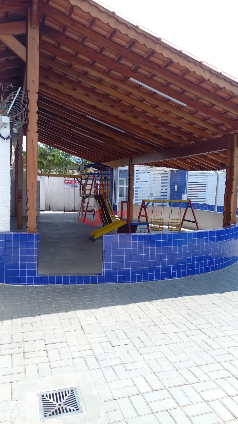 Apartamento em CaiÇara