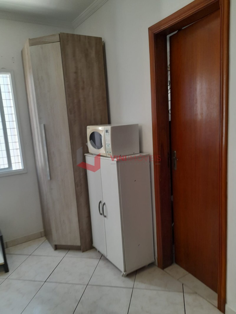 Kitnet em Mirim