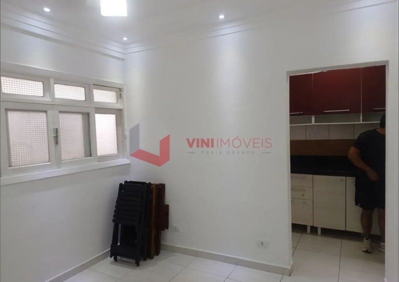 Apartamento em Canto Do Forte