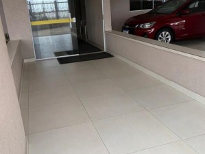 Apartamento em Vila Mirim