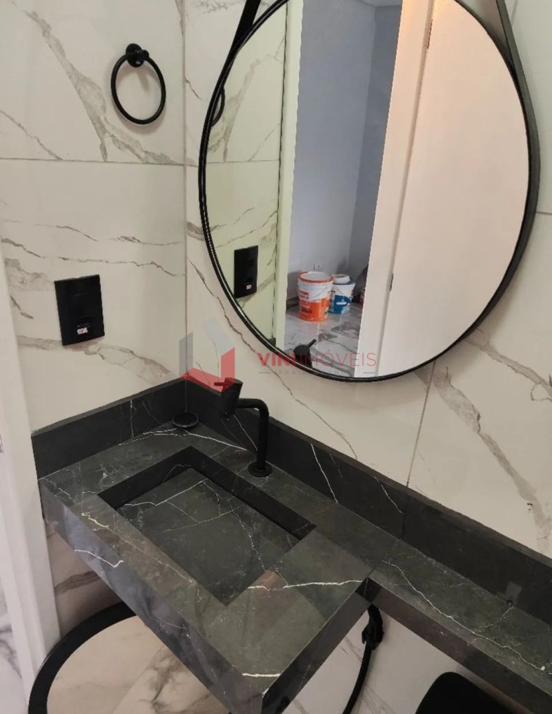 Apartamento em Canto Do Forte