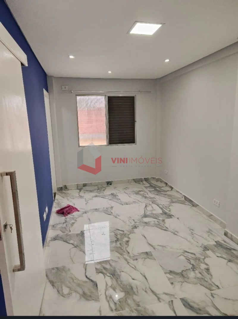 Apartamento em Canto Do Forte