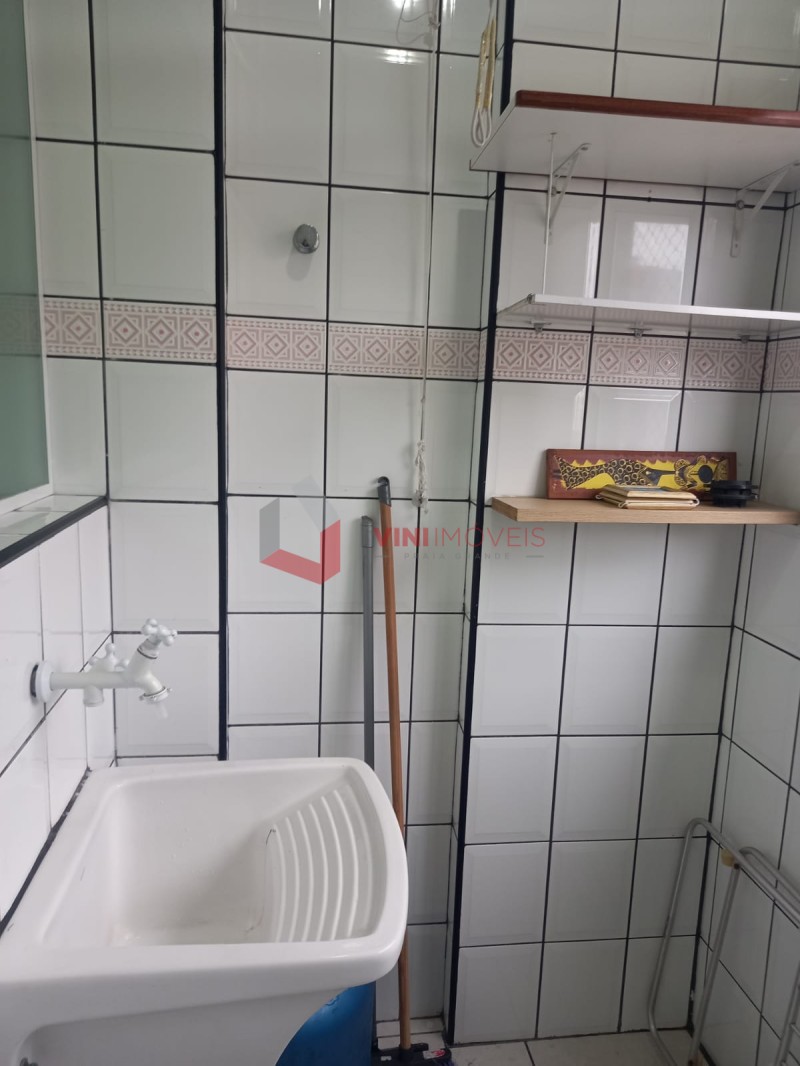 Apartamento em Vila Tupi