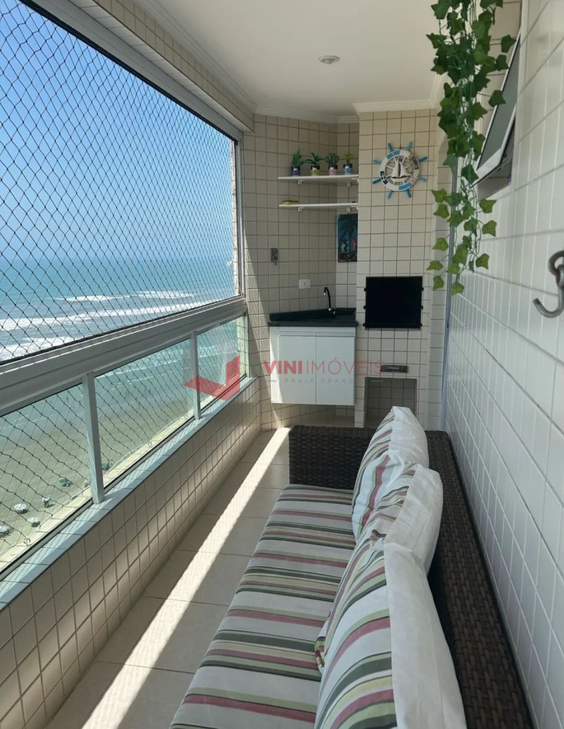 Apartamento em Vila Mirim