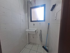 Apartamento em Vila Tupi