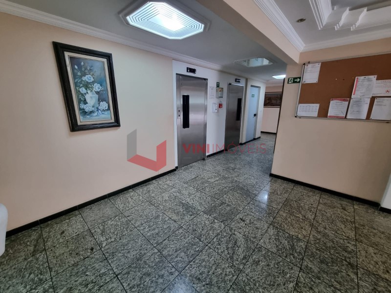 Apartamento em Vila Tupi