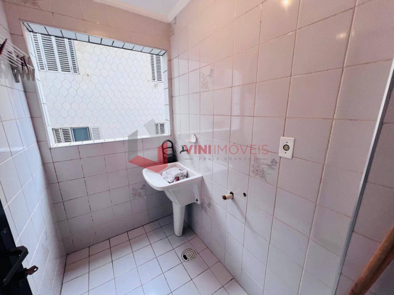 Apartamento em Canto Do Forte