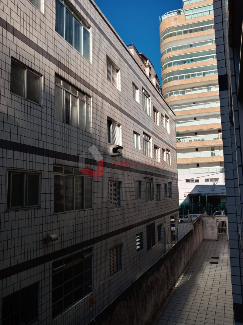 Apartamento em Vila Tupi
