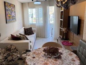 Apartamento em PRAIA GRANDE - Canto do Forte