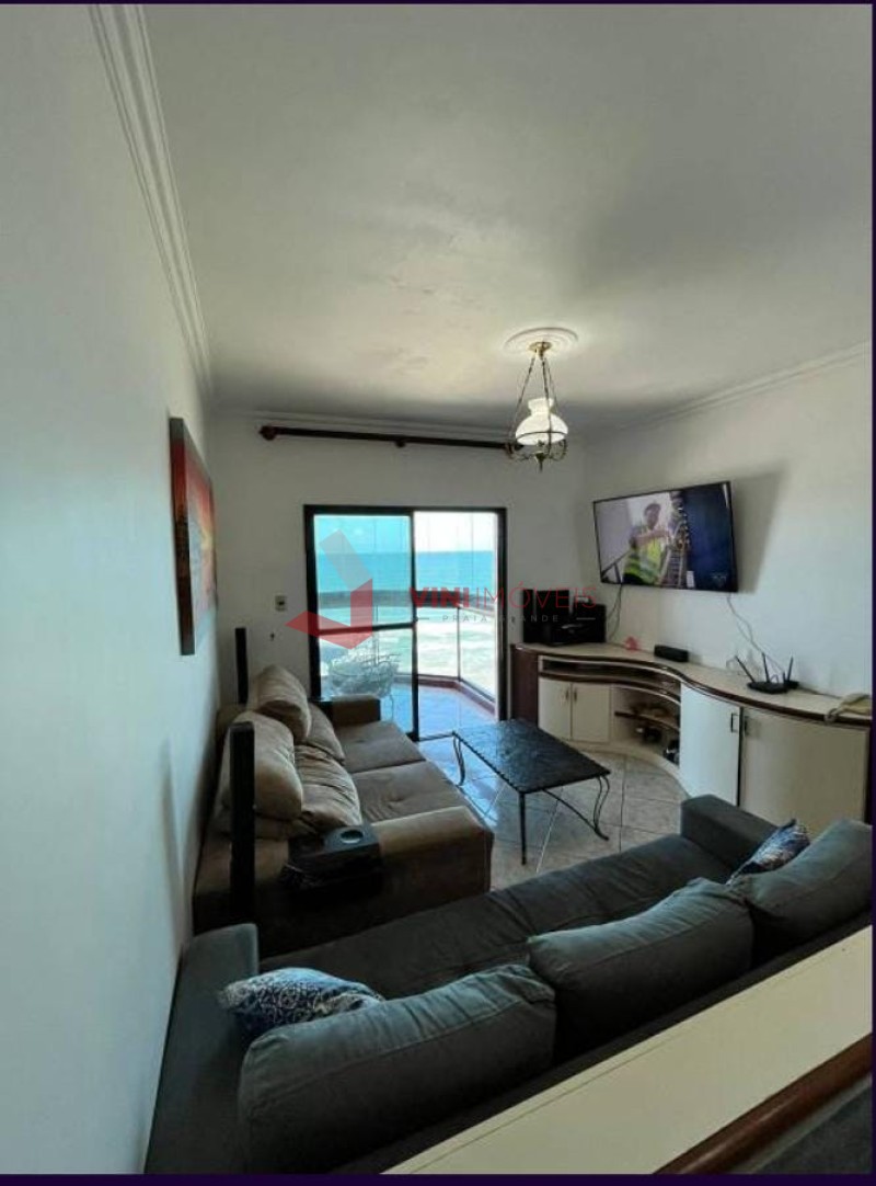 Apartamento em CaiÇara