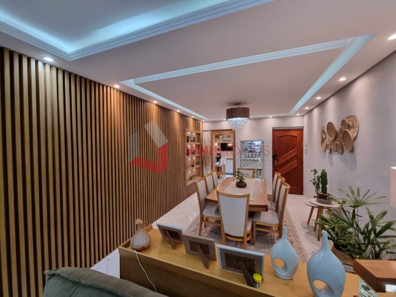 Apartamento em Vila Tupi