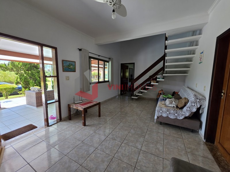 Apartamento em CondomÍnio Bougainville V