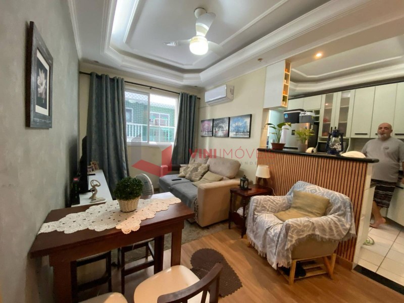 Apartamento em Canto Do Forte