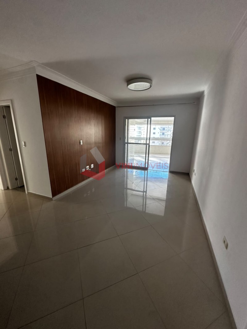 Apartamento em Canto Do Forte