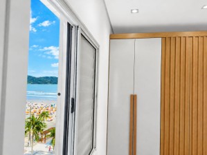 Apartamento em Canto do Forte