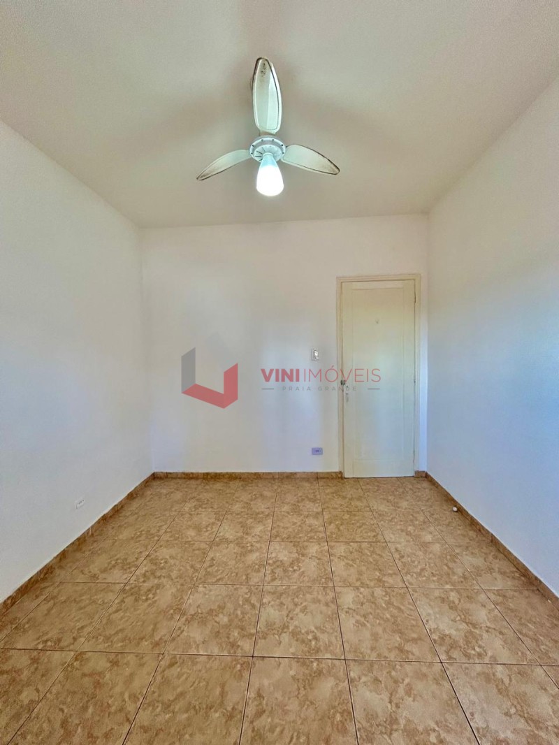 Apartamento em Canto Do Forte